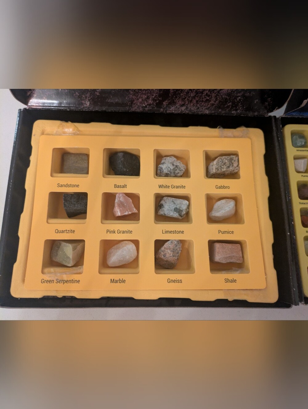 World of Rocks Collection - Multi Color Educational Kit (Scholastic) - Picture 4 of 4